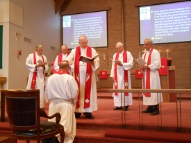 clergy_installing7.jpg