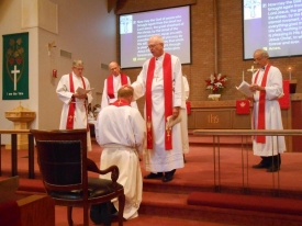 clergy_installing4.jpg